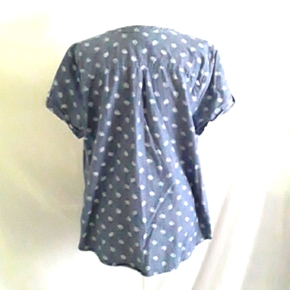 Lucky Brand Chambray Top - Picture 5 of 7